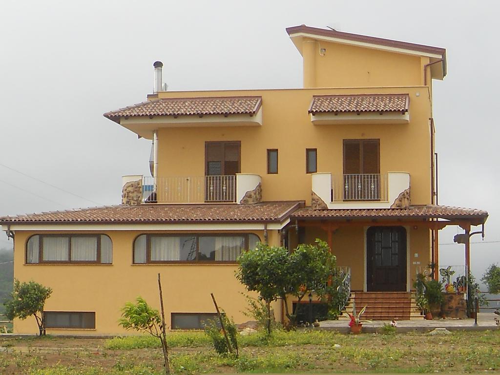 Agriturismo L'Antico Carro Seminara Exterior photo